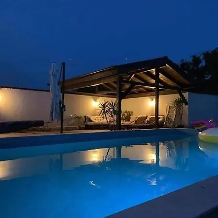 别墅 House Botunya,private Luxury House Botunya